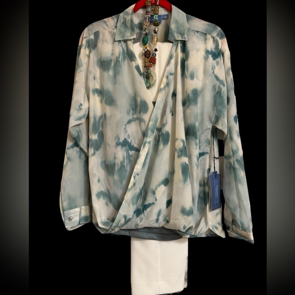 Anne Kline off-white/winter white/ dress slacks. Size 8 Ankle Length. - Picture 12 of 13